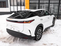 Lexus RZ 450e Premium Edition 5